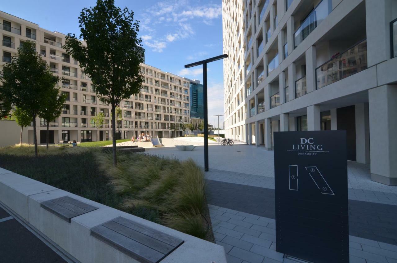 Apartment With Parking On Premise Vienna Exterior photo