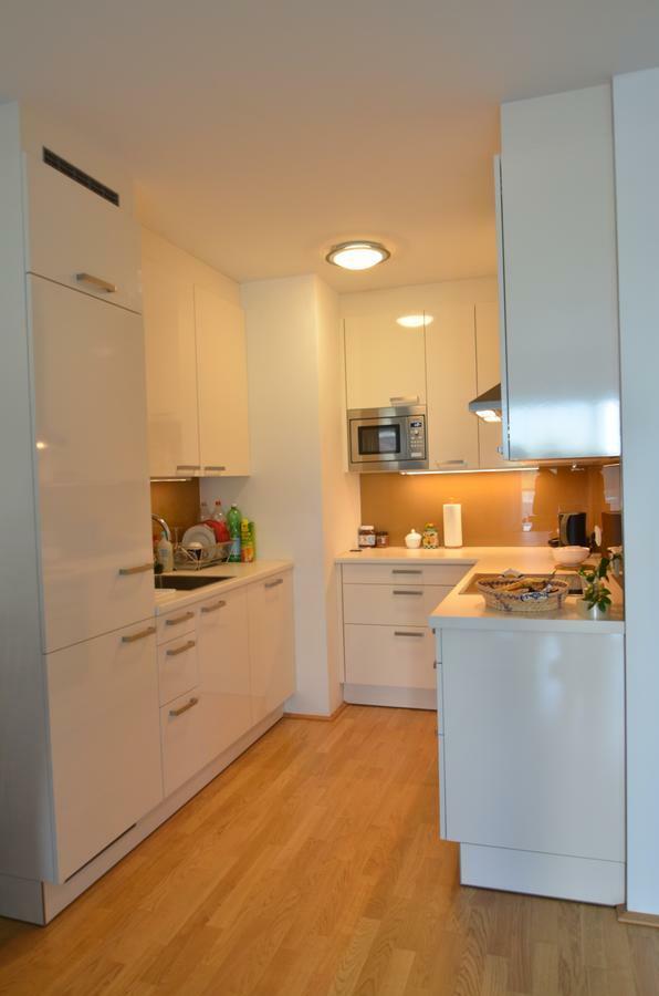 Apartment With Parking On Premise Vienna Exterior photo